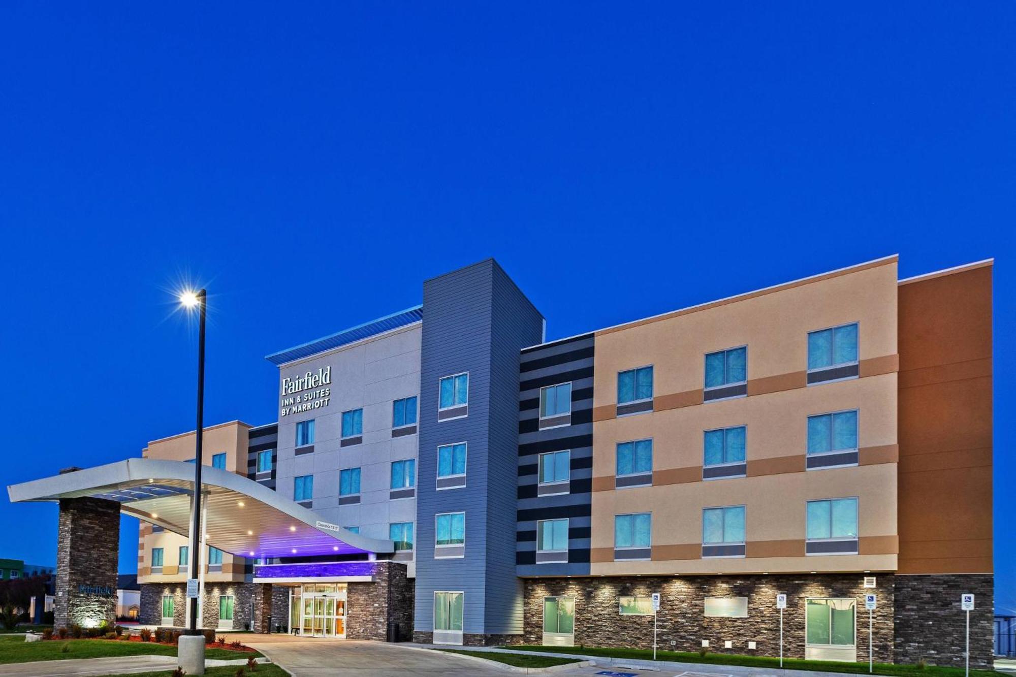 Fairfield Inn & Suites By Marriott Liberal Exterior photo